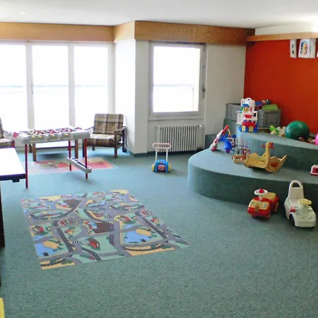 Apartman Ringstrasse - Utoring-12 By Interhome *